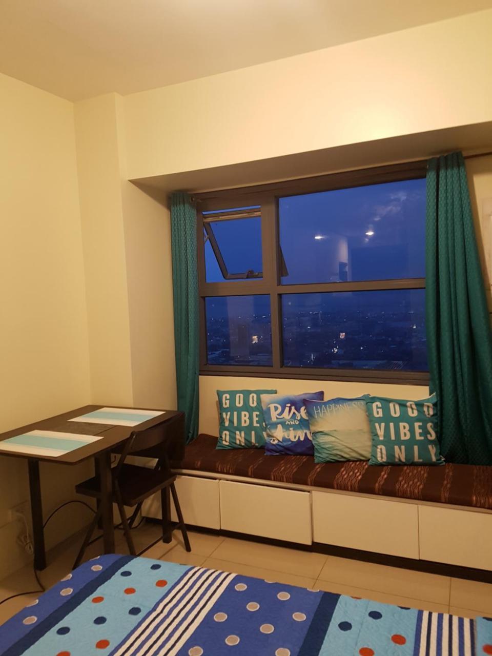 Hermione'S Haven At Horizon 101 Cebu Extérieur photo