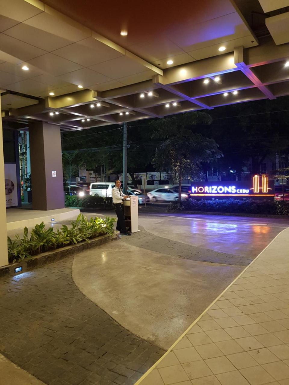 Hermione'S Haven At Horizon 101 Cebu Extérieur photo