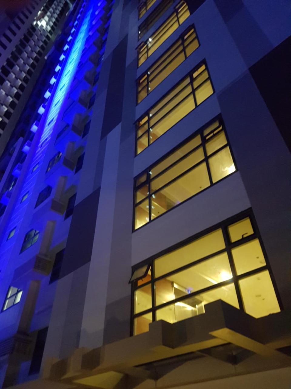 Hermione'S Haven At Horizon 101 Cebu Extérieur photo